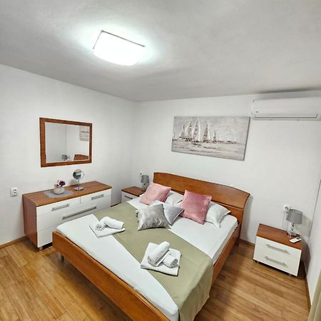 Apartments Iva Makarska Eksteriør bilde